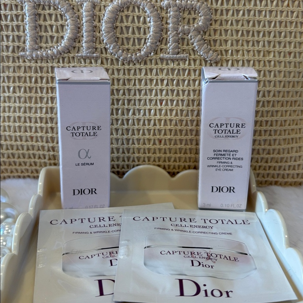 Dior Capture Totale Sample Set with Tan Woven Clutch with Pearl Crossbody Strap - Picture 3 of 8